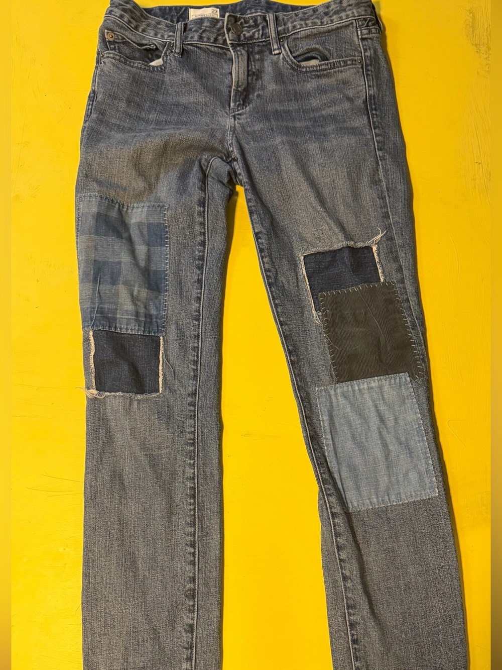Gap patch  Jeans size 27